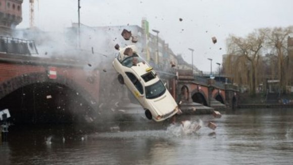 Photo from the movie Unknown