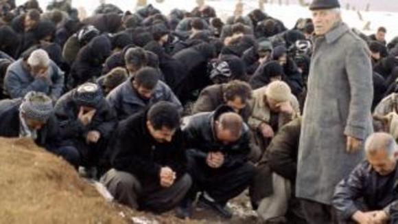 Photo from the movie Half Moon