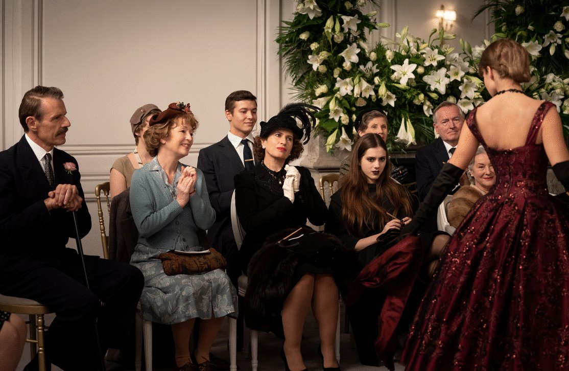 Photo du film Une robe pour Mrs. Harris [2022]