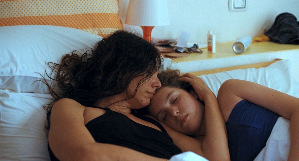 Photo from the movie L'aventura [2025]