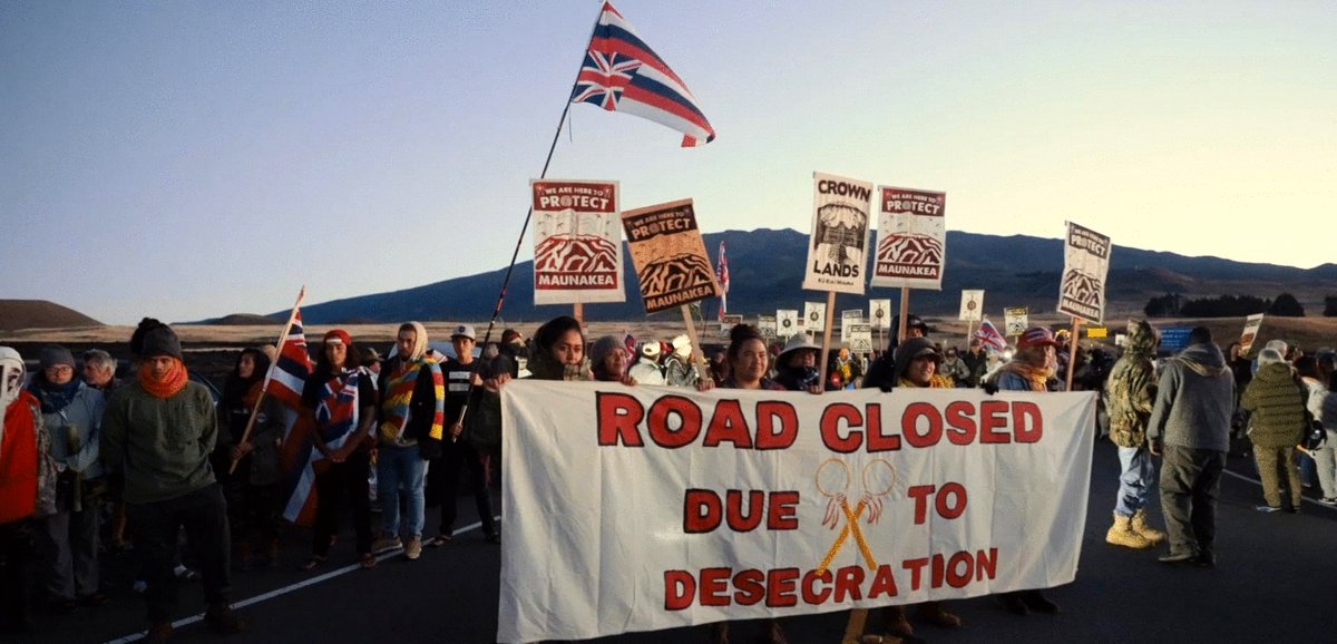 Photo from the movie Standing Above the Clouds [2024]