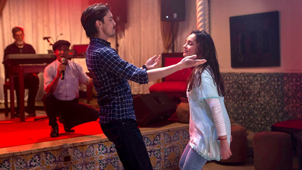 Photo from the movie Until the Birds Return