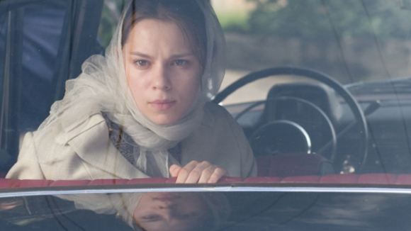 Photo from the movie Back in Your Arms [2010]