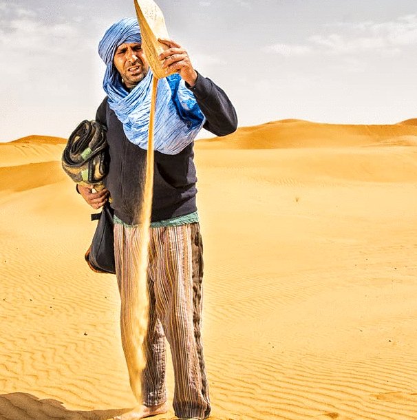 Photo from the movie Tolo Tolo [2020]