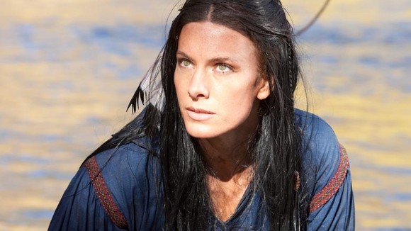 Photo du film Alone Yet Not Alone