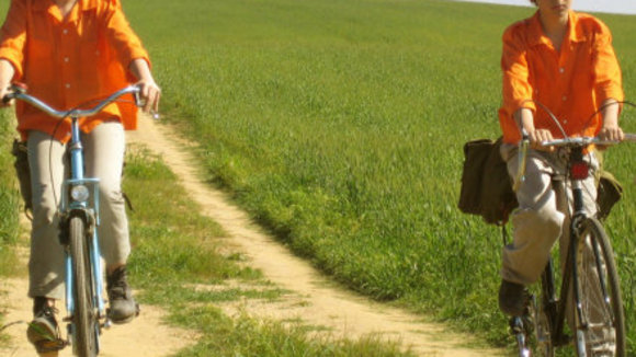 Photo from the movie Sweet Mud [2006]