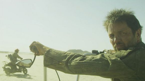 Photo from the movie Bounty Killer