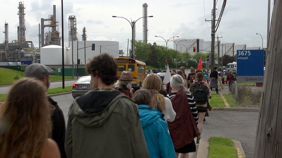 Photo from the movie Pipelines, pouvoir et démocratie [2015]