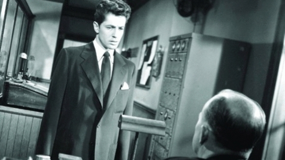 Photo from the movie Strangers on a Train