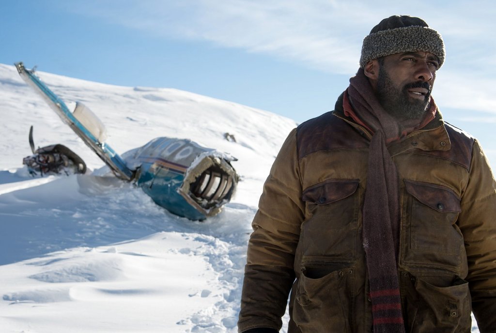 Photo from the movie The Mountain Between Us