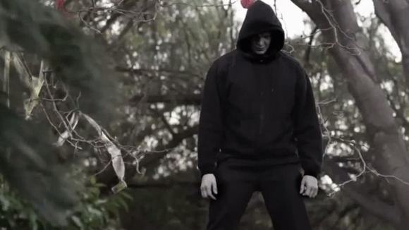 Photo from the movie Compound Fracture [2013]