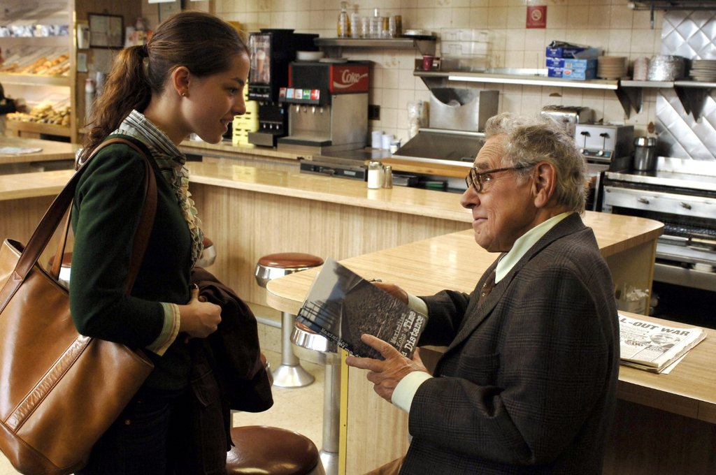 Photo du film Love Comes Lately