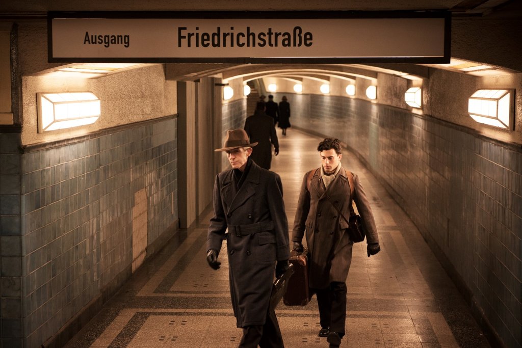 Photo from the movie The Invisibles