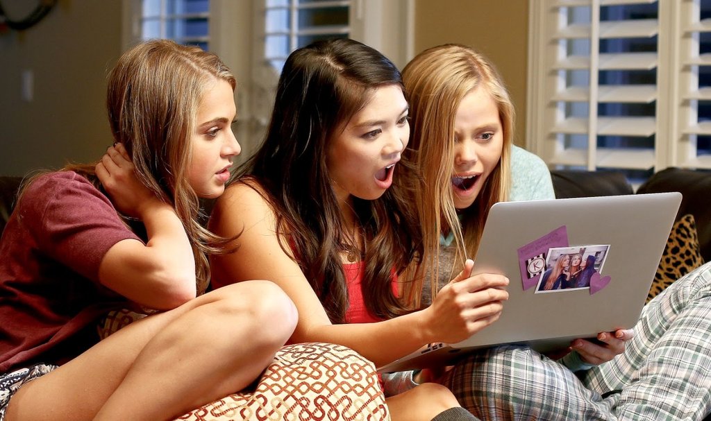 Photo from the movie The Bride He Bought Online