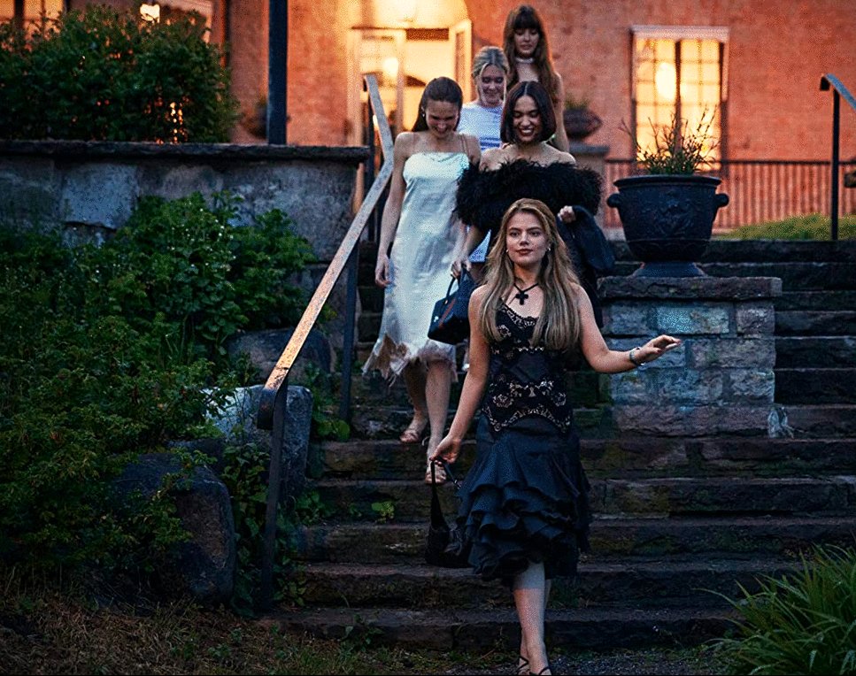 Photo from the movie Barracuda Queens [2023]