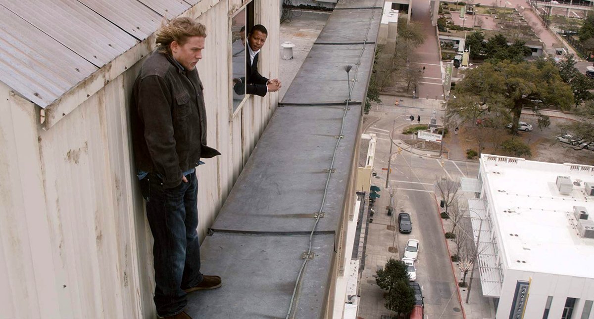 Photo from the movie The Ledge