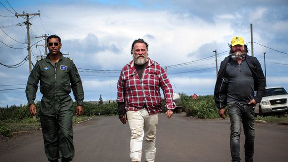 Photo du film Je suis mort mais j'ai des amis