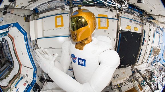 Photo from the movie Robots [2015]