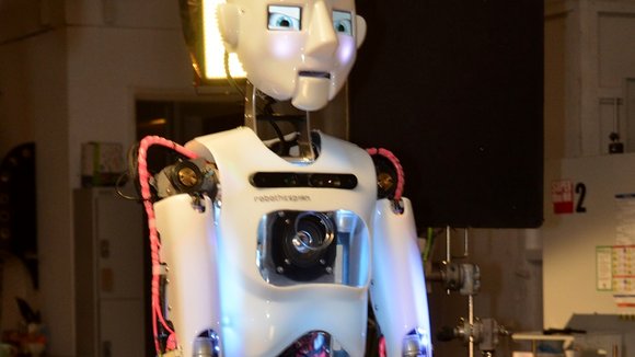 Photo from the movie Robots [2015]