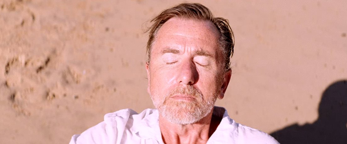 Photo from the movie Sundown [2021]