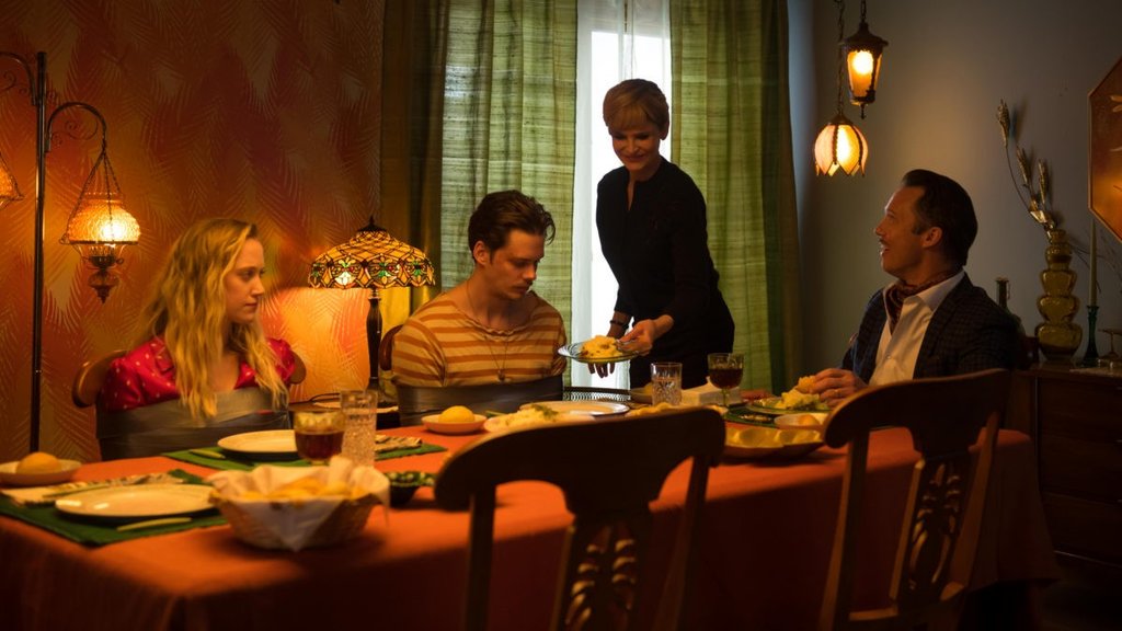 Photo from the movie Villains