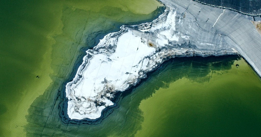 Photo from the movie Anthropocene: The Human Epoch [2018]