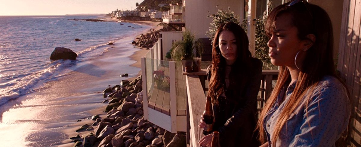 Photo from the movie Until We Meet Again