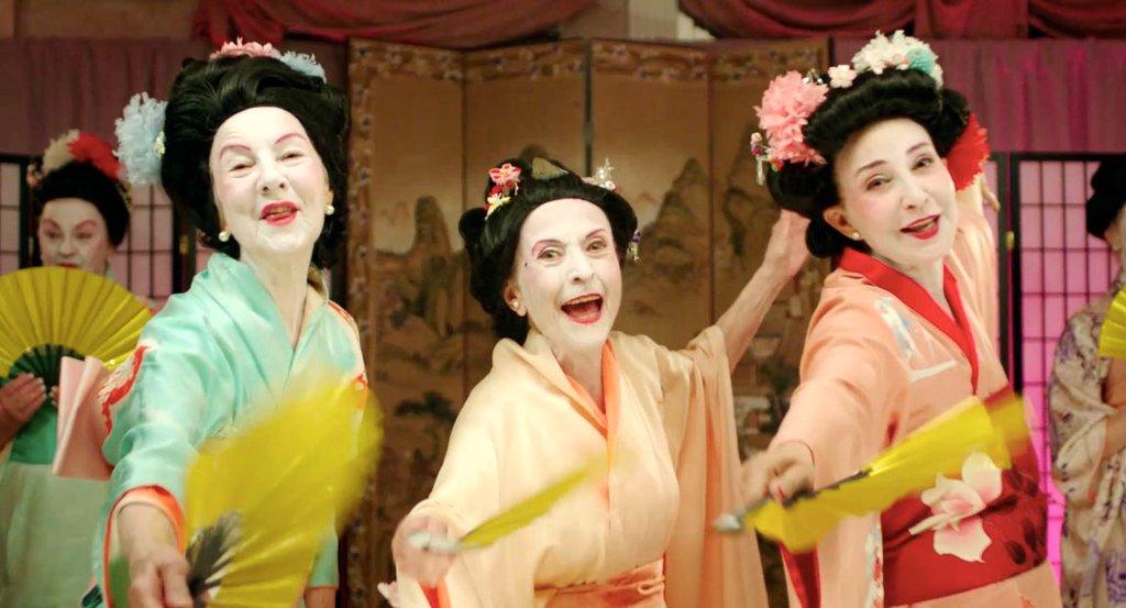 Photo from the movie Humor Me