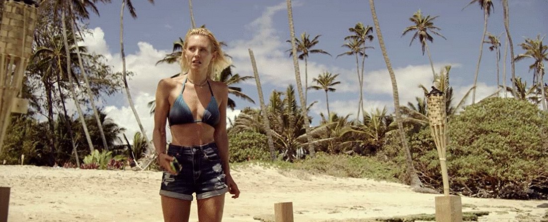 Photo from the movie Maneater [2022]