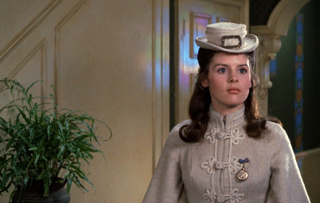 Photo from the movie Dr Jekyll & Sister Hyde