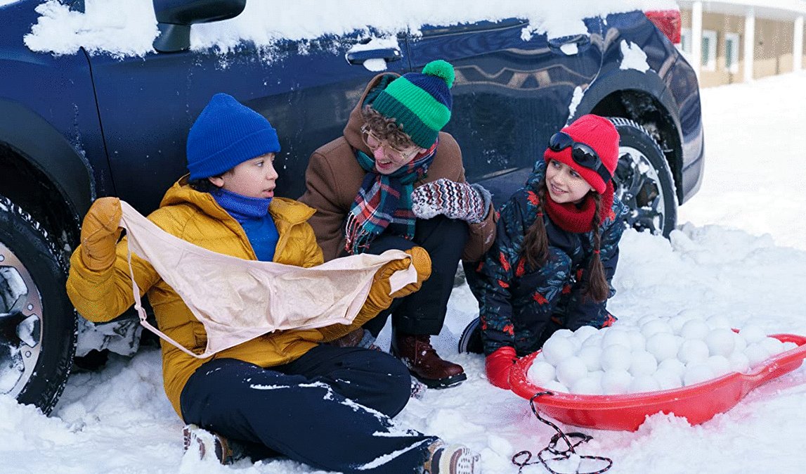 Photo from the movie Snow Day [2022]