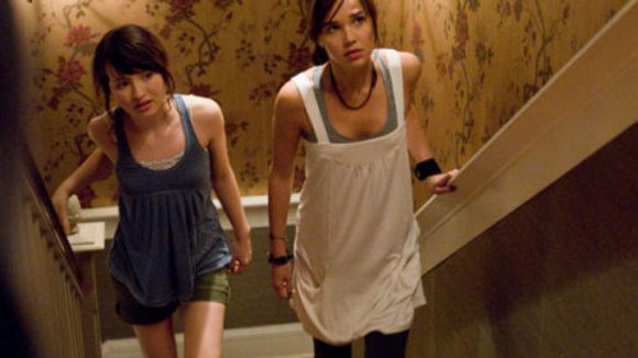Photo from the movie The Uninvited