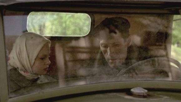 Photo from the movie The Excursionist [2013]