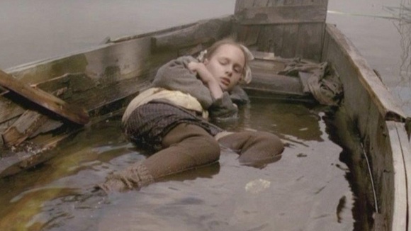 Photo from the movie The Excursionist [2013]