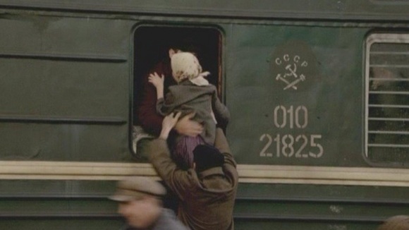 Photo from the movie The Excursionist [2013]