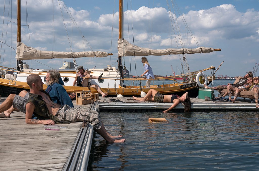 Photo from the movie Forgotten Flowers