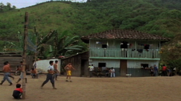 Photo from the movie When Clouds Clear [2008]