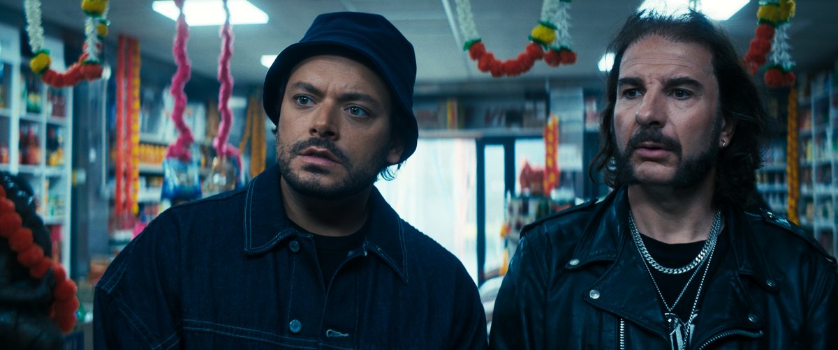 Photo from the movie Certains l'aiment chauve