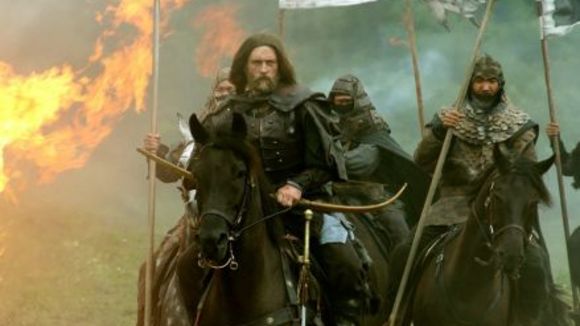 Photo from the movie Wolfhound [2006]
