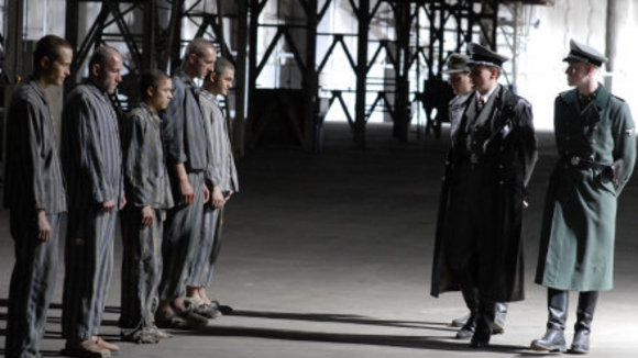 Photo du film The Counterfeiters