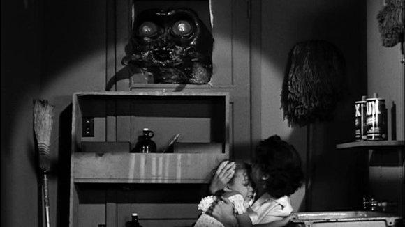 Photo du film The Monster That Challenged the World