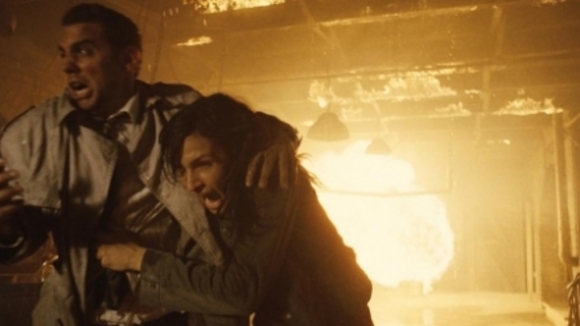 Photo from the movie 100 Feet [2008]