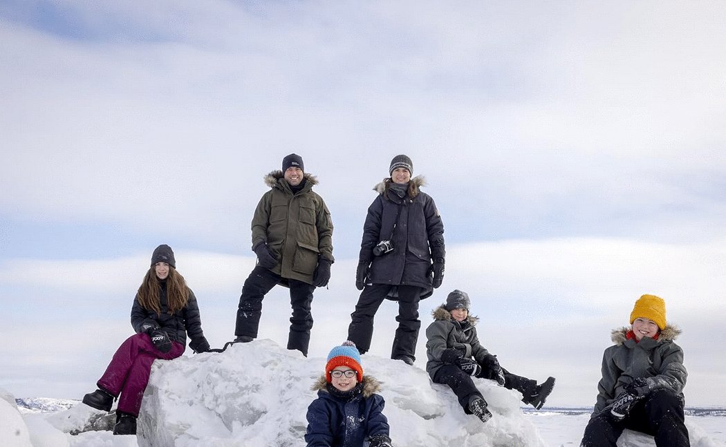 Photo from the movie Blink [2024]