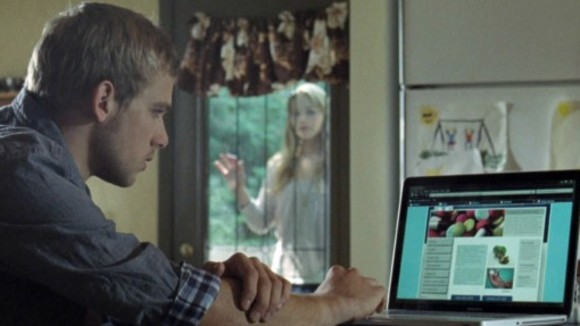 Photo du film La Maison au bout de la rue