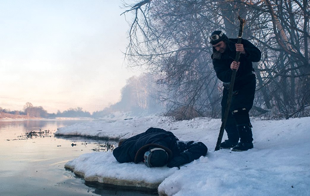 Photo from the movie The Pilot. A Battle for Survival [2021]