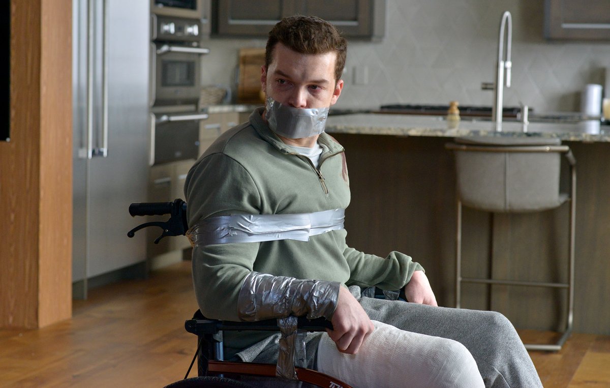 Photo from the movie Shattered [2021]