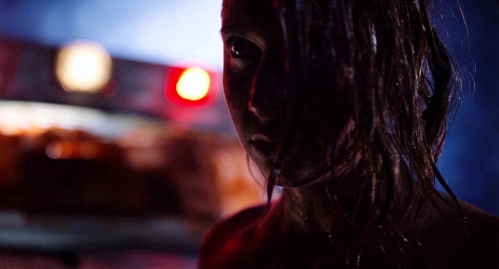 Photo from the movie Tonight She Comes [2016]