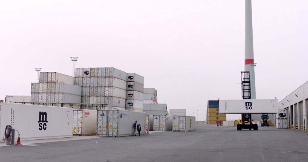 Photo from the movie Those Who Work