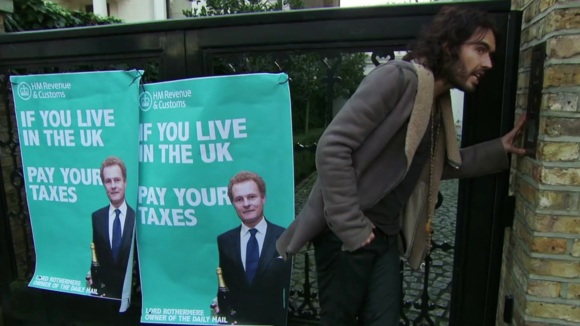 Photo from the movie The Emperor's New Clothes