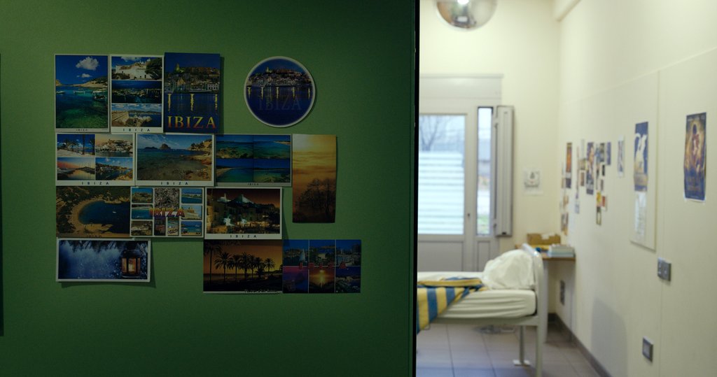 Photo from the movie 12 Days